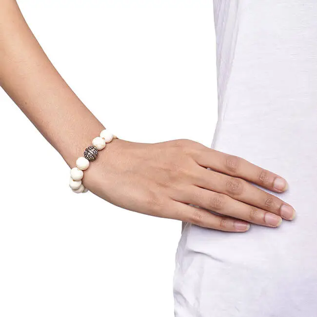 Jewellery_Model_02