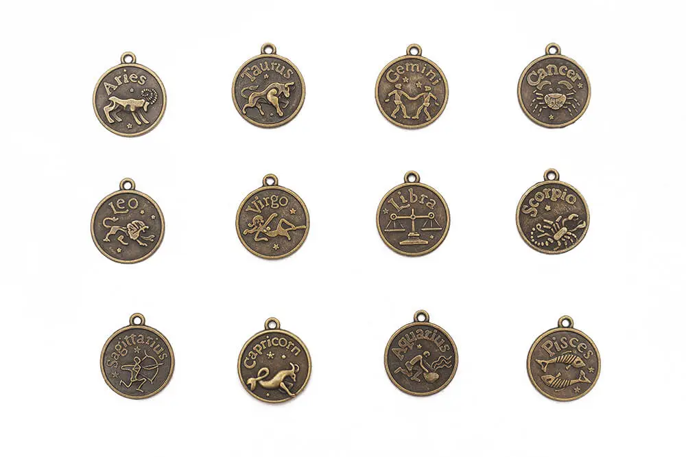 Jewellery_artificial_01