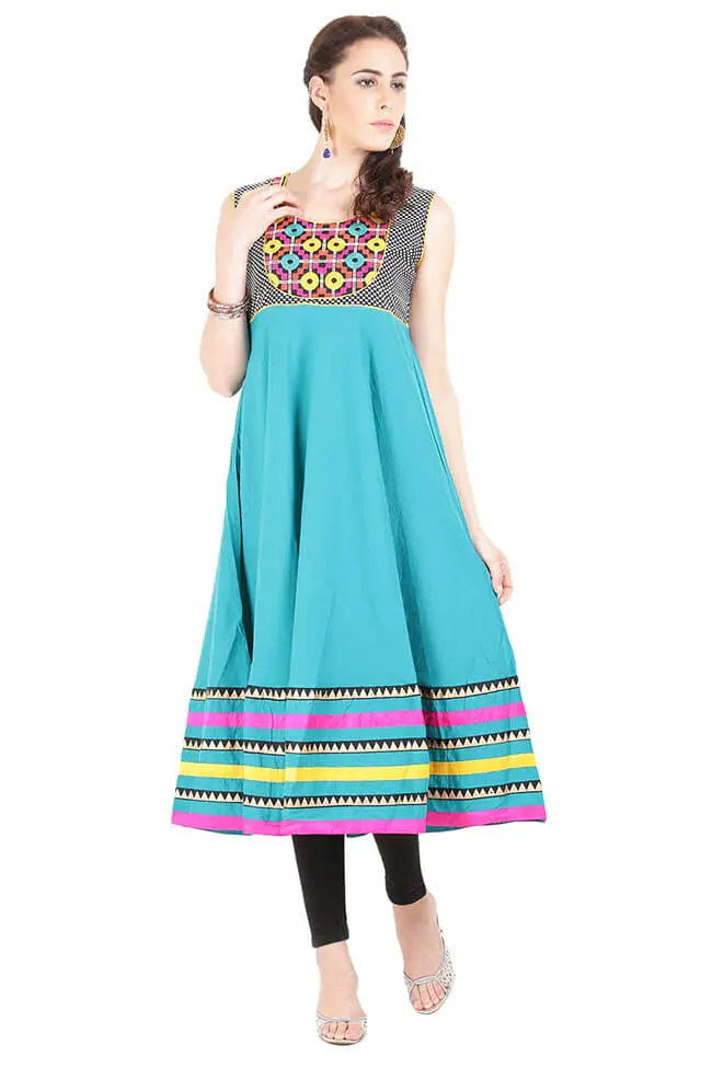 Model_Indianwear_salwar-suit_international_06