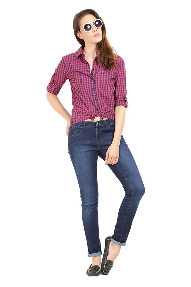 Model_Westernwear_tshirt_top_shirt_shorts_denim_jeans_17